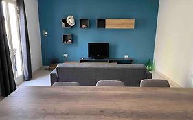 Sunset Apt Modern 1 Bedroom Apt Near The Beach
