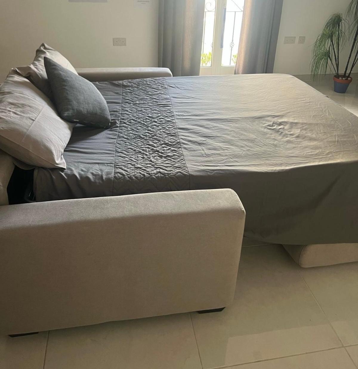 Sunset Apt Modern 1 Bedroom Apt Near The Beach Birzebbuga Exterior photo